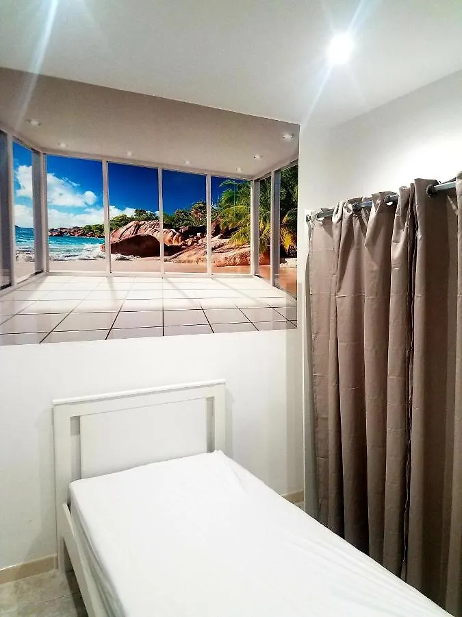 Escapades Ensolleillees Villa Marseille 0*,